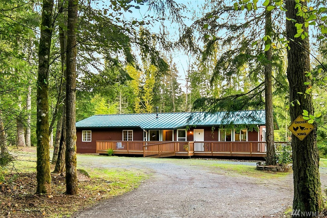 Property Photo:  14012 SW Reddings Beach Rd  WA 98070 