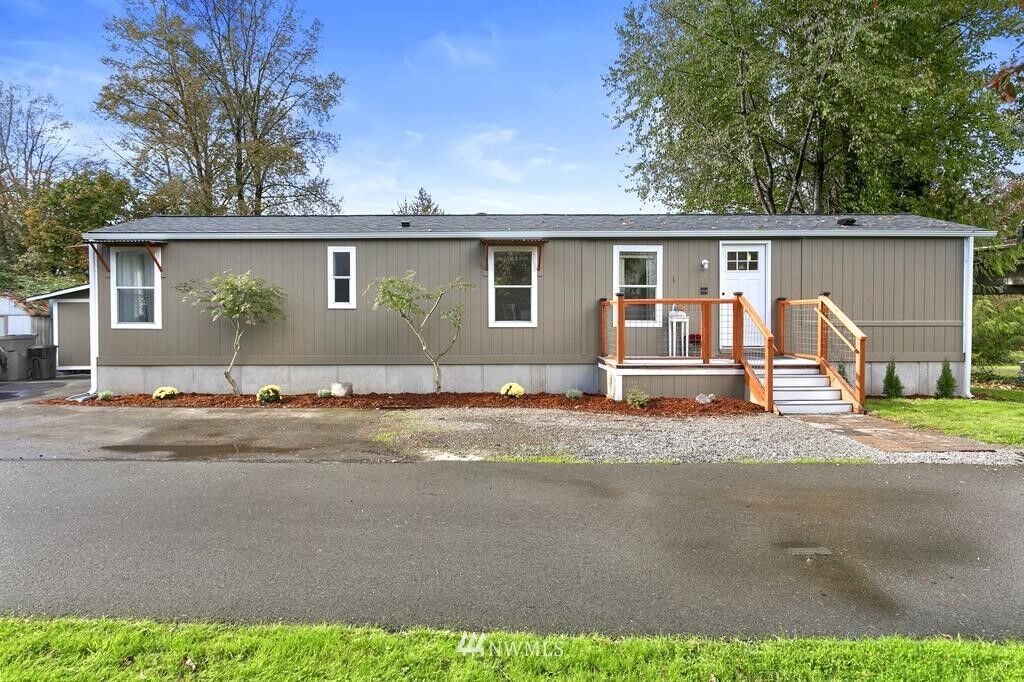 Property Photo: 26220 NE Stella Street 1 WA 98019