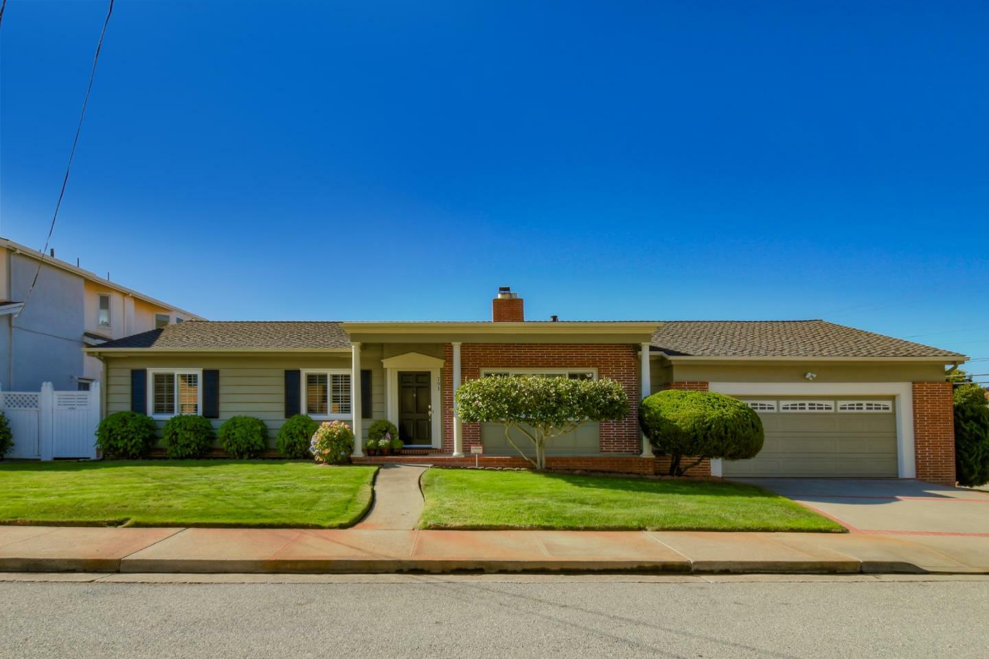 Property Photo:  791 Park Way  CA 94080 