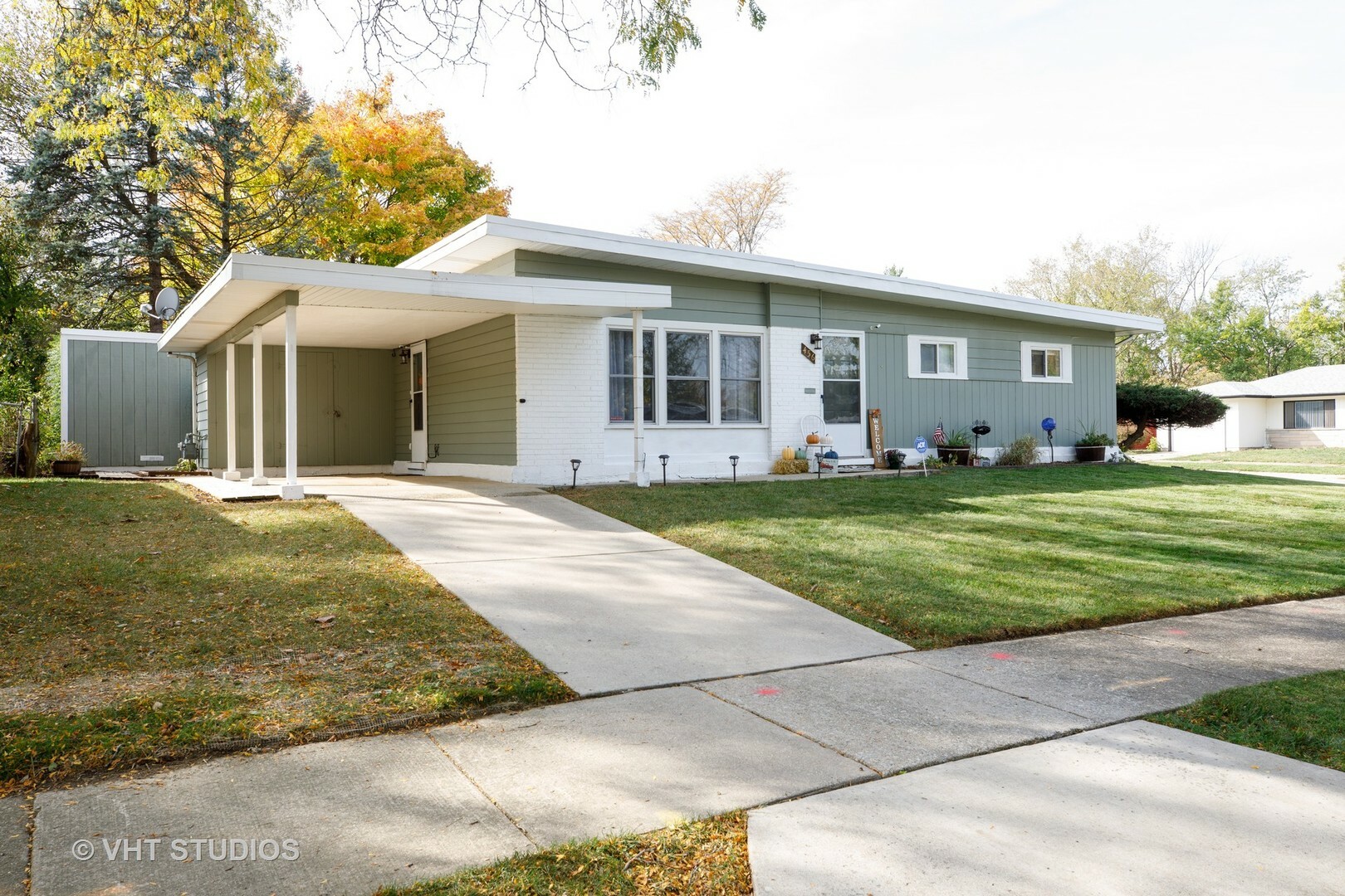 Property Photo:  456 Shabbona Drive  IL 60466 