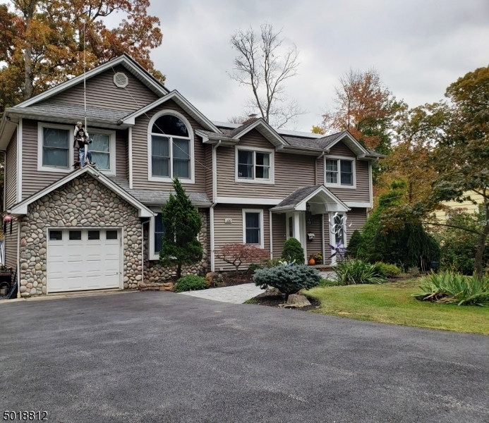 Property Photo:  100 Chestnut Dr  NJ 07470 