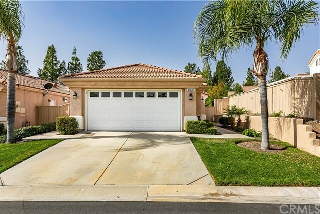 Property Photo:  40633 Corte Albara  CA 92562 