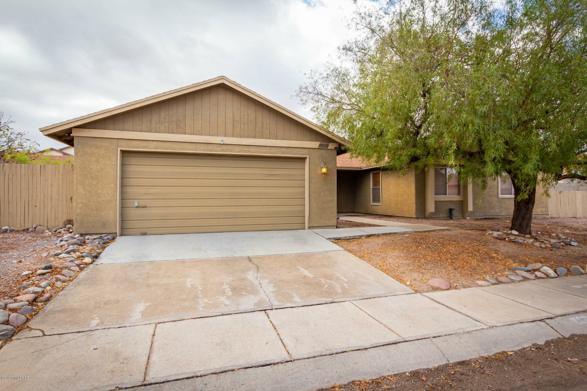 Property Photo:  10020 E Emily Drive  AZ 85730 