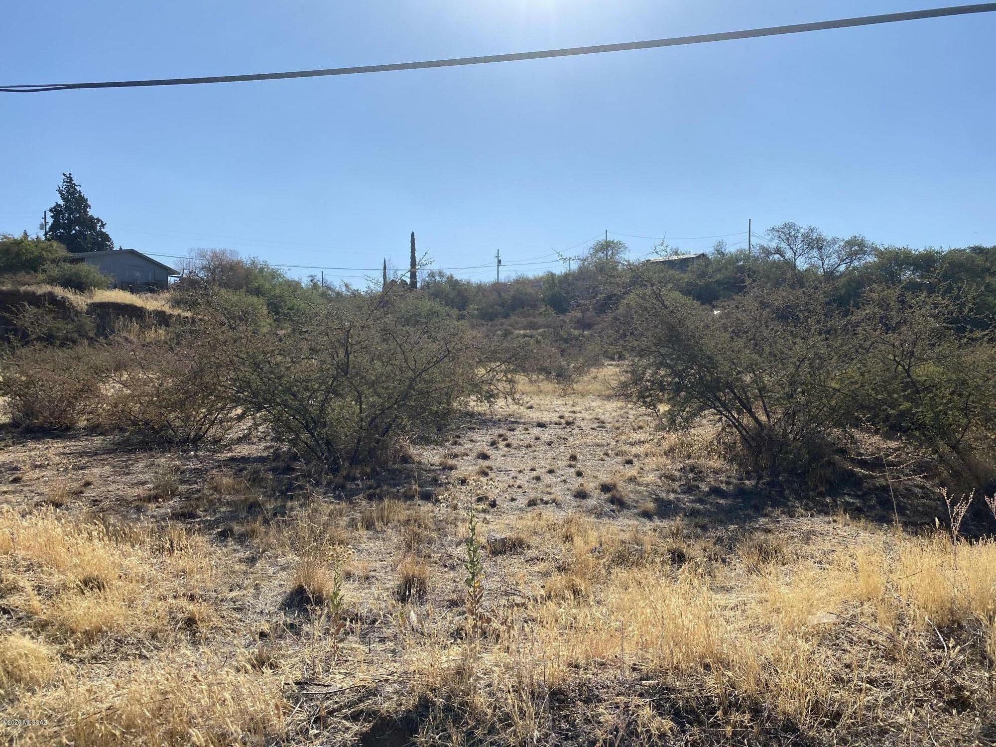 Property Photo: 1165 N John Adams Street 1-9 AZ 85623