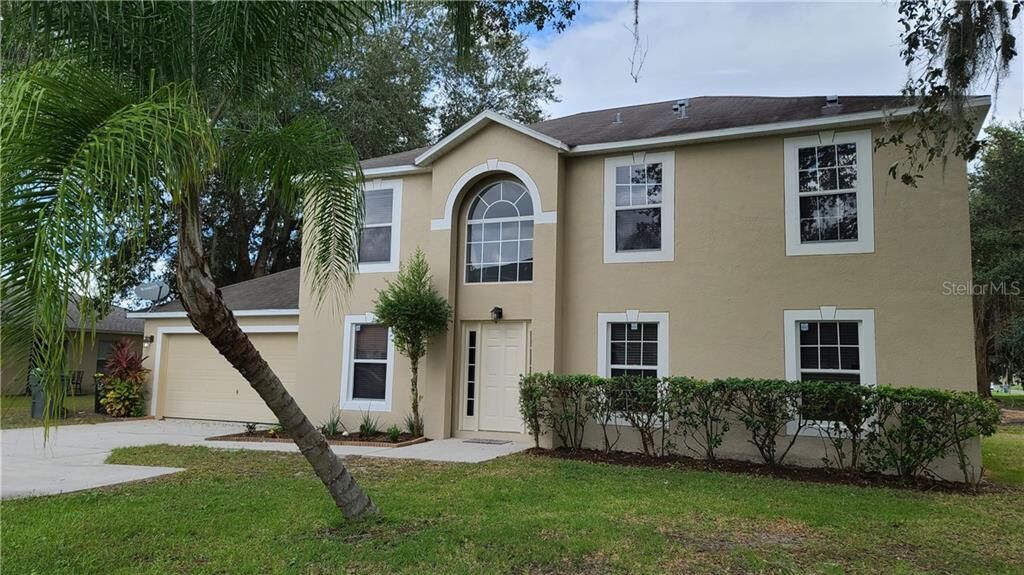 Property Photo:  471 Cardinal Court  FL 34759