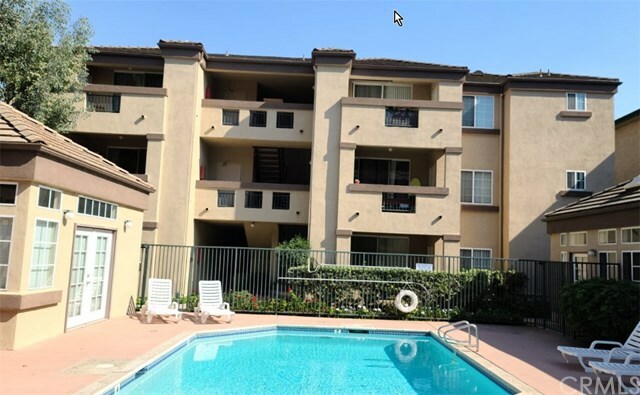 Property Photo:  21415 S Vermont Avenue 16  CA 90502 