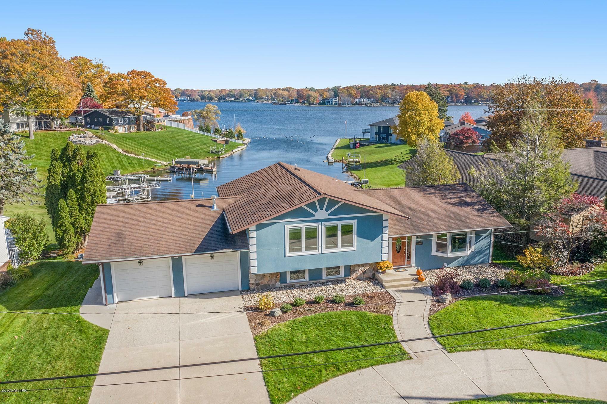 Property Photo:  16093 Harbor Point Drive  MI 49456 