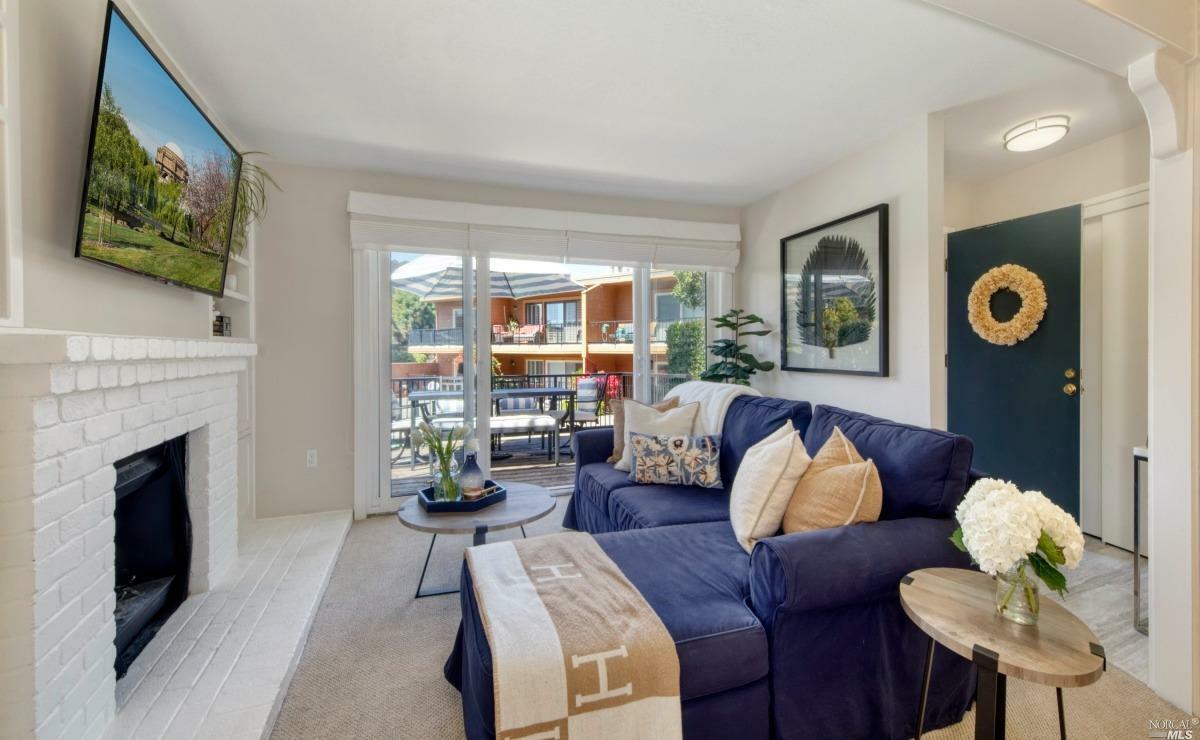 Property Photo:  110 Stanford Way  CA 94965 