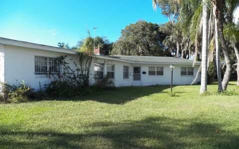 Property Photo:  760 Woodlawn Drive  FL 33870 