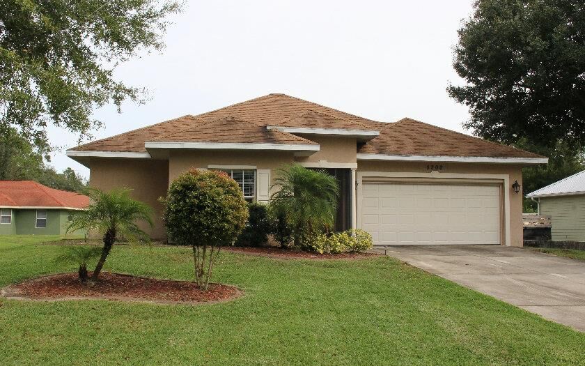 Property Photo: 5200 Lake Haven Boulevard FL 33875