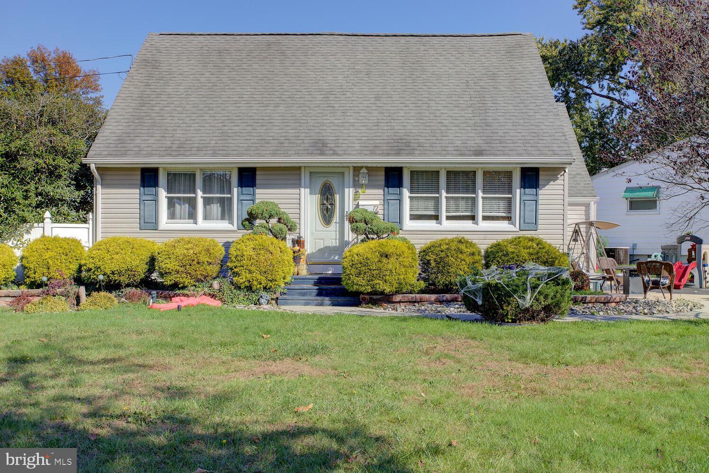 Property Photo:  72 Hinkle Drive  NJ 08505 