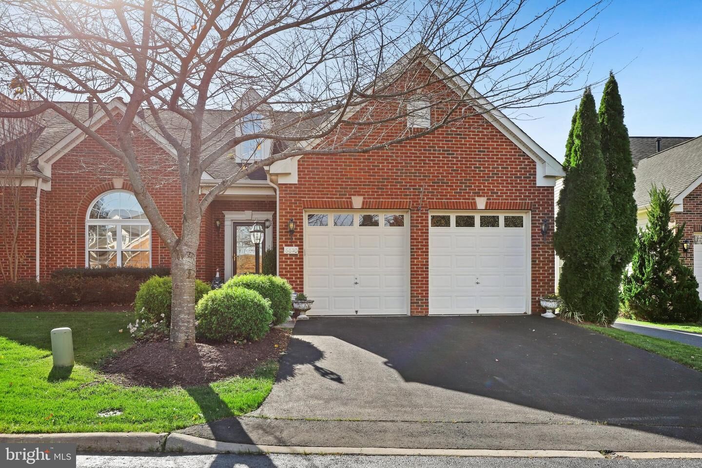 Property Photo: 6670 Suffield Lane VA 20187