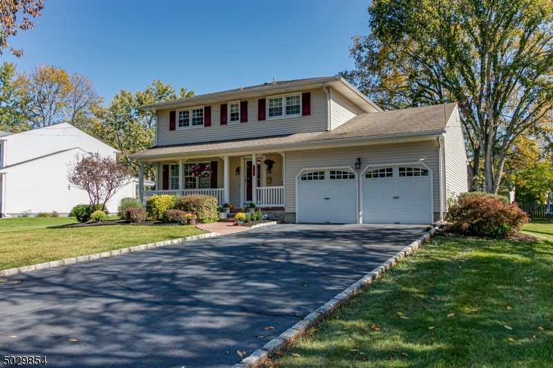 Property Photo:  187 Hawthorne Drive  NJ 07066 