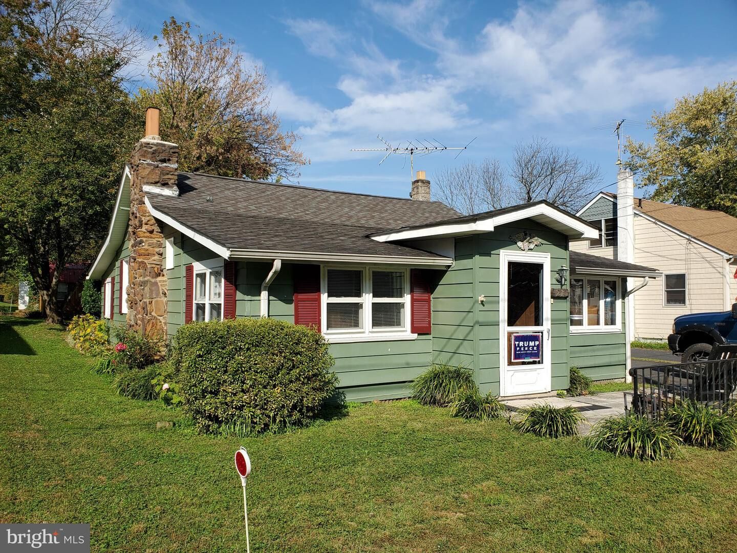 Property Photo:  21 Laurel Road  MD 21903 