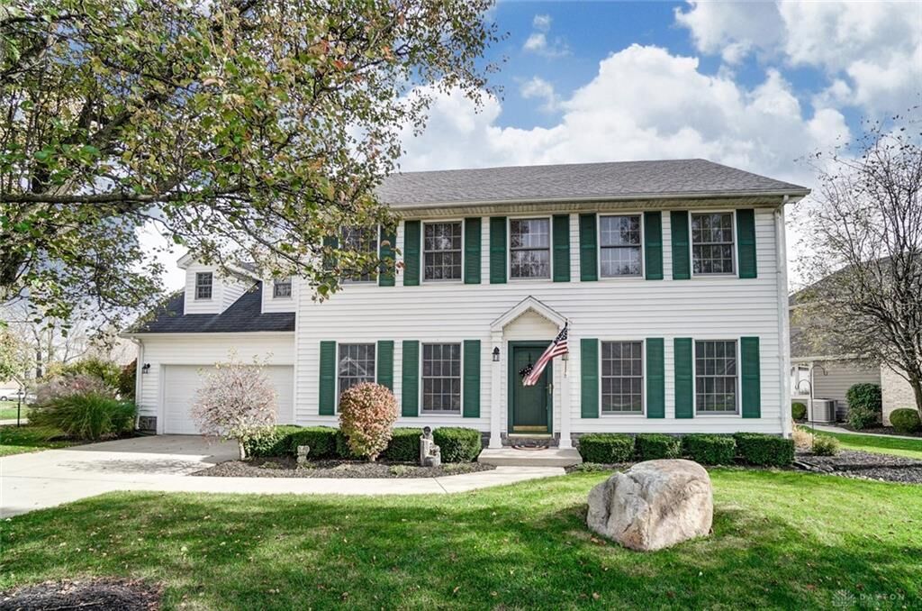 Property Photo: 2841 Walnut Ridge Drive OH 45373