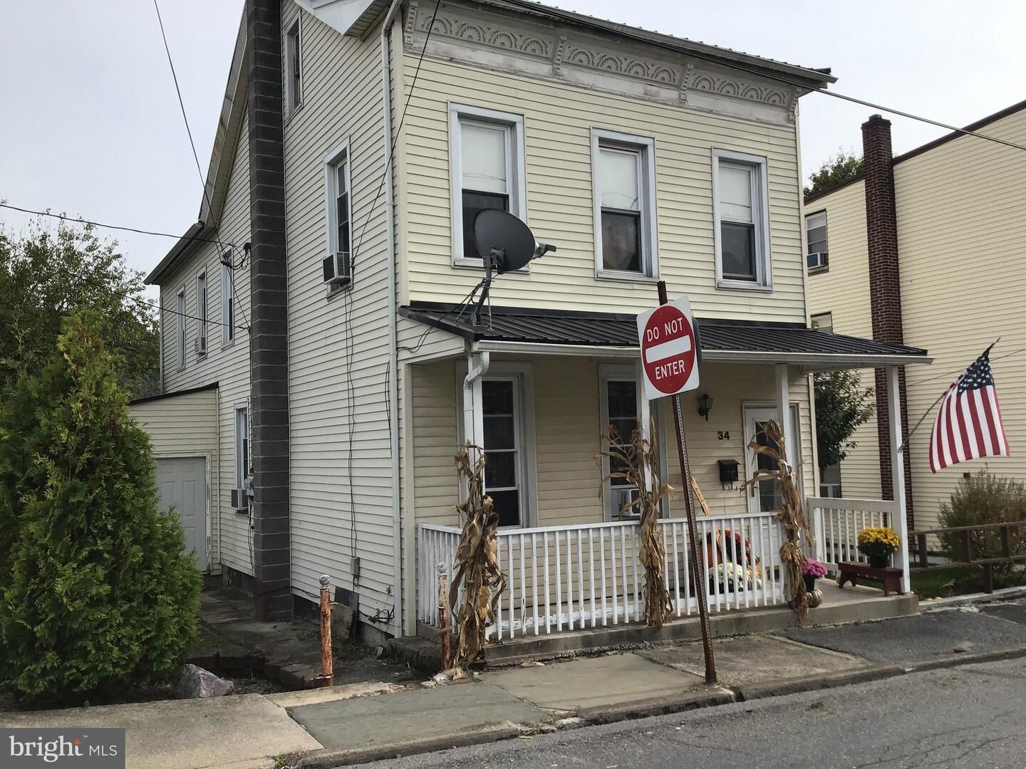 Property Photo:  34 Liberty  PA 17972 