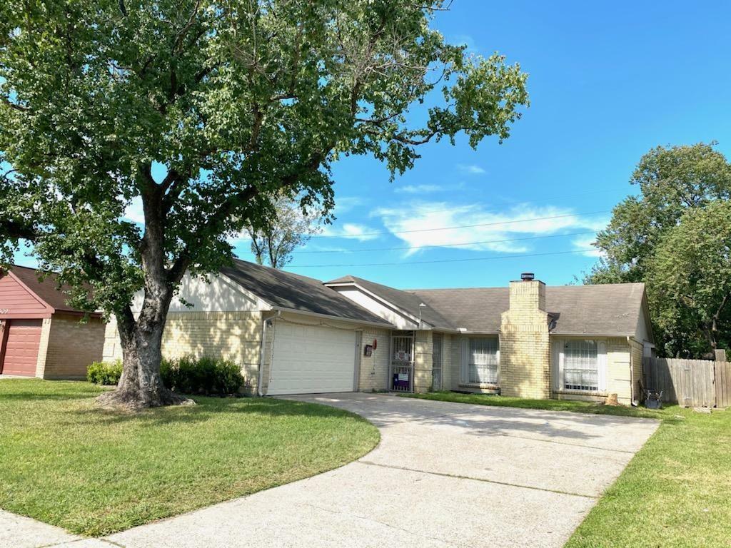 Property Photo:  2611 N Camden Parkway  TX 77067 