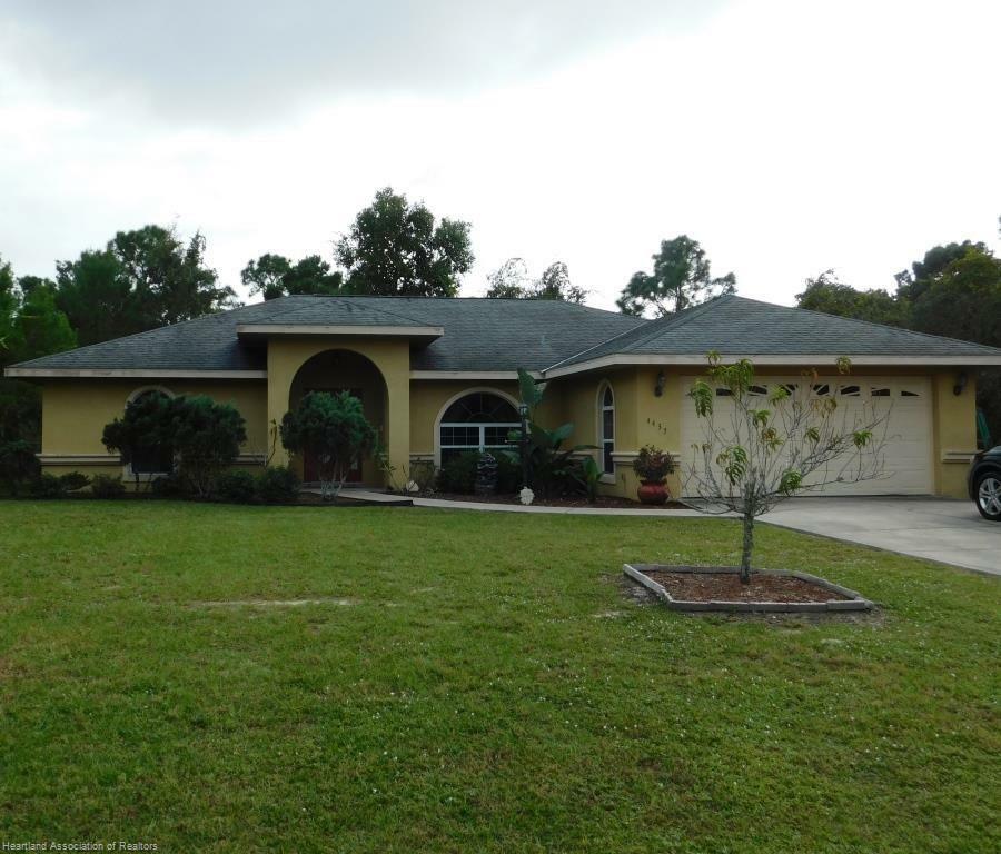 Property Photo:  4437 Ferrari Drive  FL 33872 