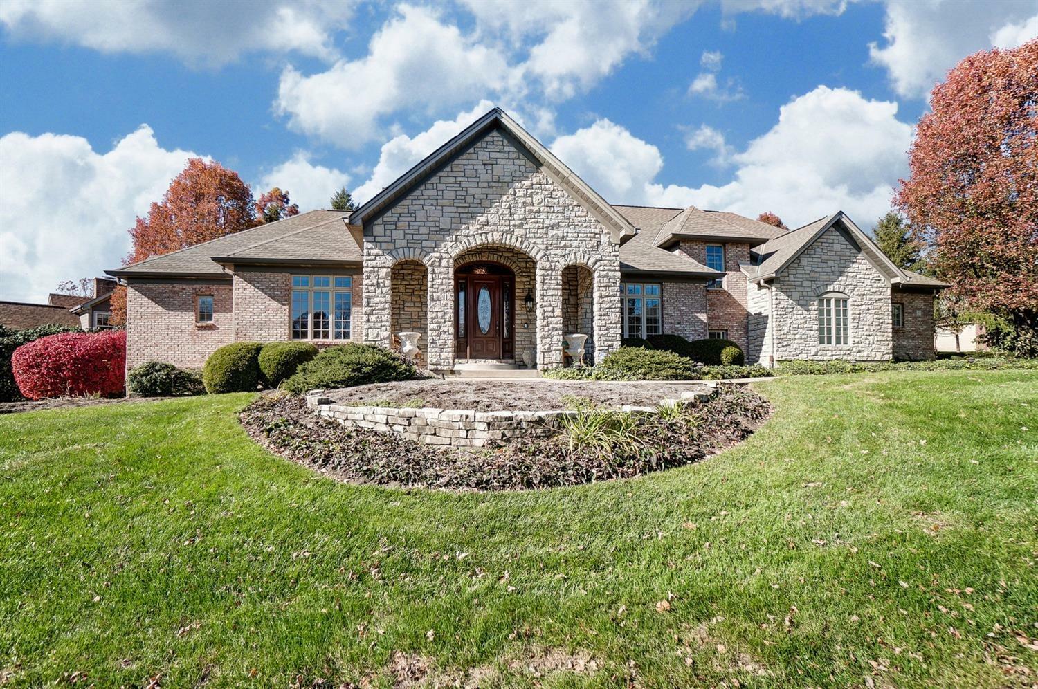 Property Photo: 27 James Pl OH 45246