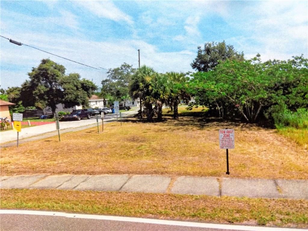 Property Photo:  Kokomo Road NE  FL 33844 