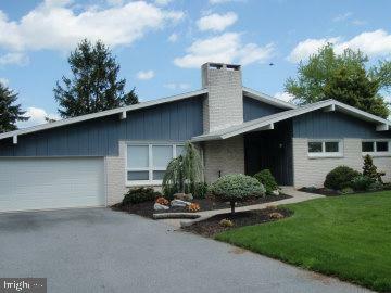 Property Photo:  47 Sunrise Drive  PA 17042 