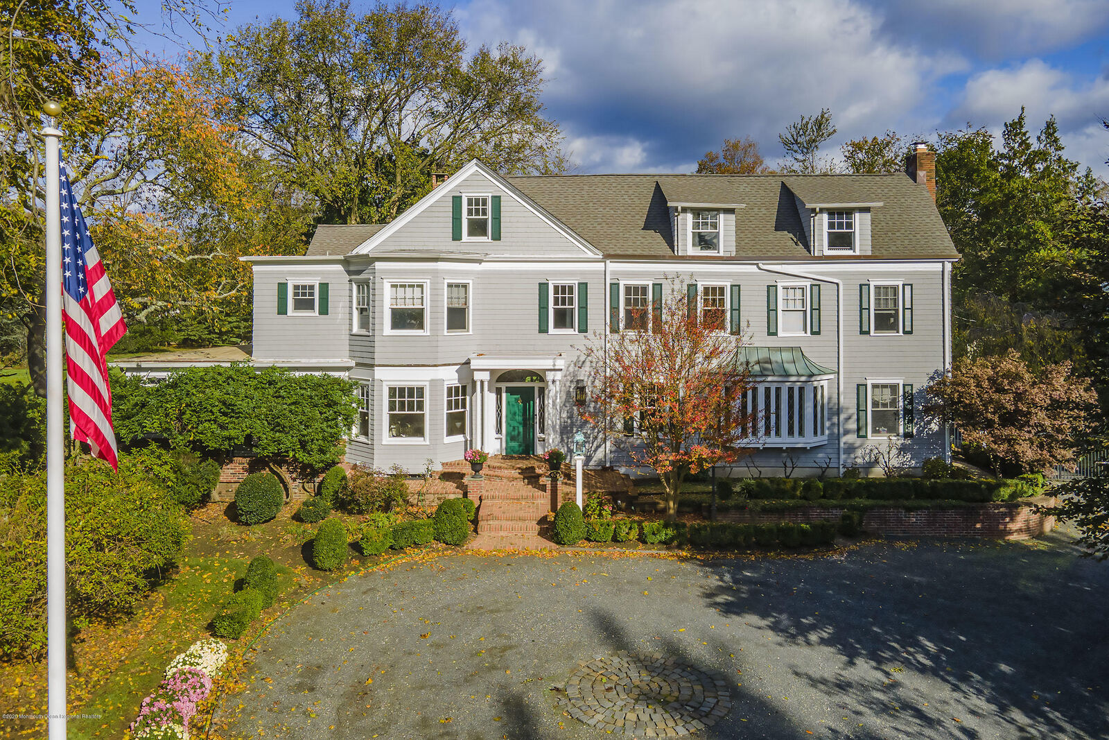 Property Photo:  474 Sycamore Avenue  NJ 07702 