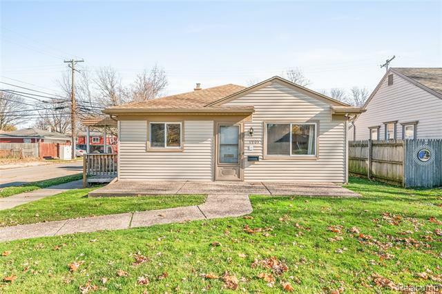 Property Photo: 4903 Monroe Street MI 48125