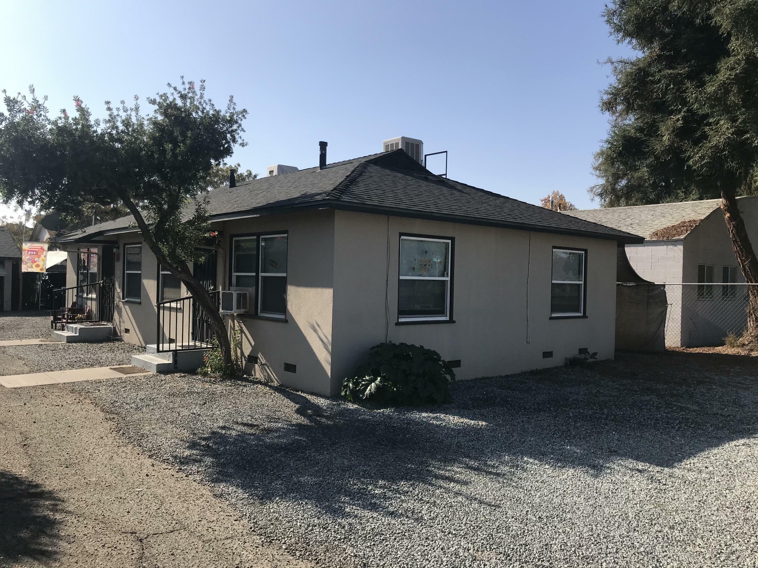 Property Photo:  1013 W Grove Avenue  CA 93291 