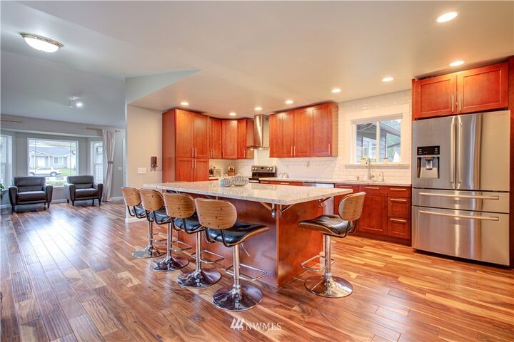 Property Photo:  1715 S 30th Street  WA 98274 