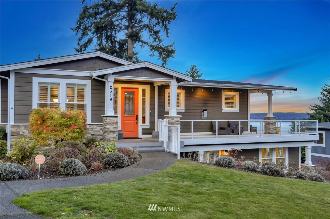 Property Photo:  2319 56th Street NW  WA 98335 