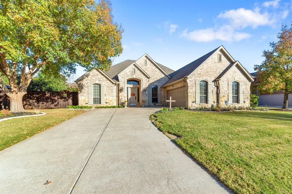 Property Photo:  507 Ironwood Drive  TX 76248 