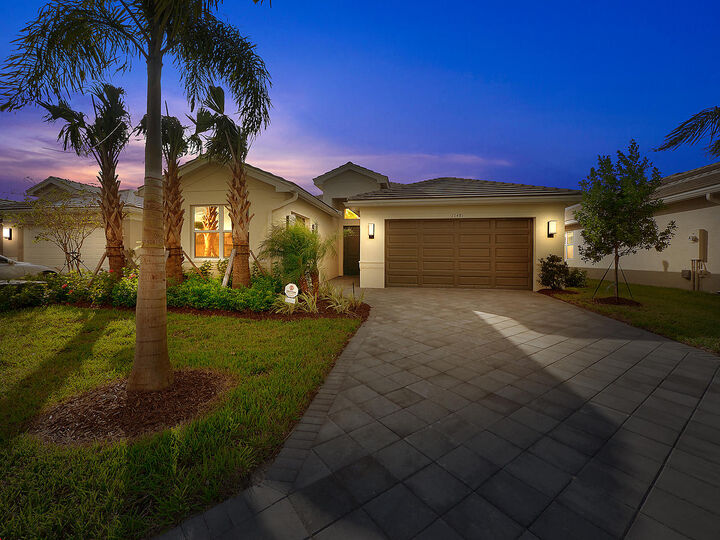 11481 SW Half Moon Lake Lane  Port Saint Lucie FL 34987 photo