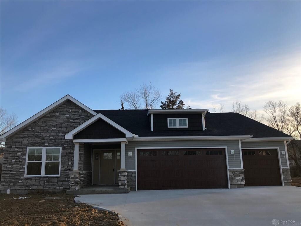 Property Photo: 42 North Branch Run OH 45371