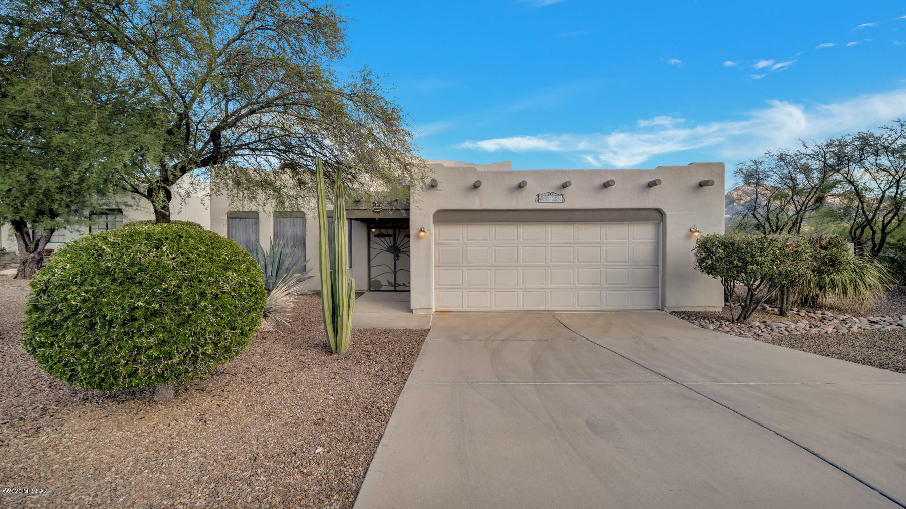 Property Photo:  11220 N Scioto Avenue  AZ 85737 