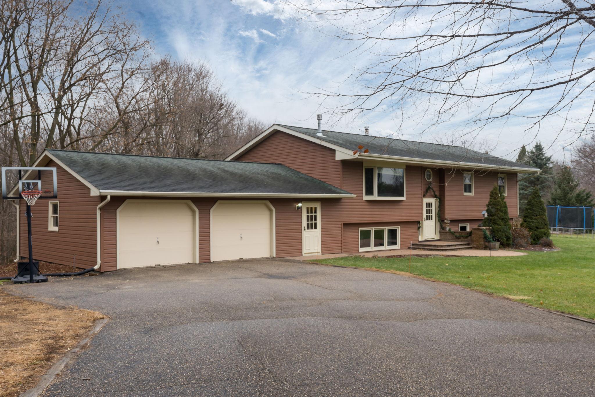 Property Photo: 121 Ichabod Lane MN 56001