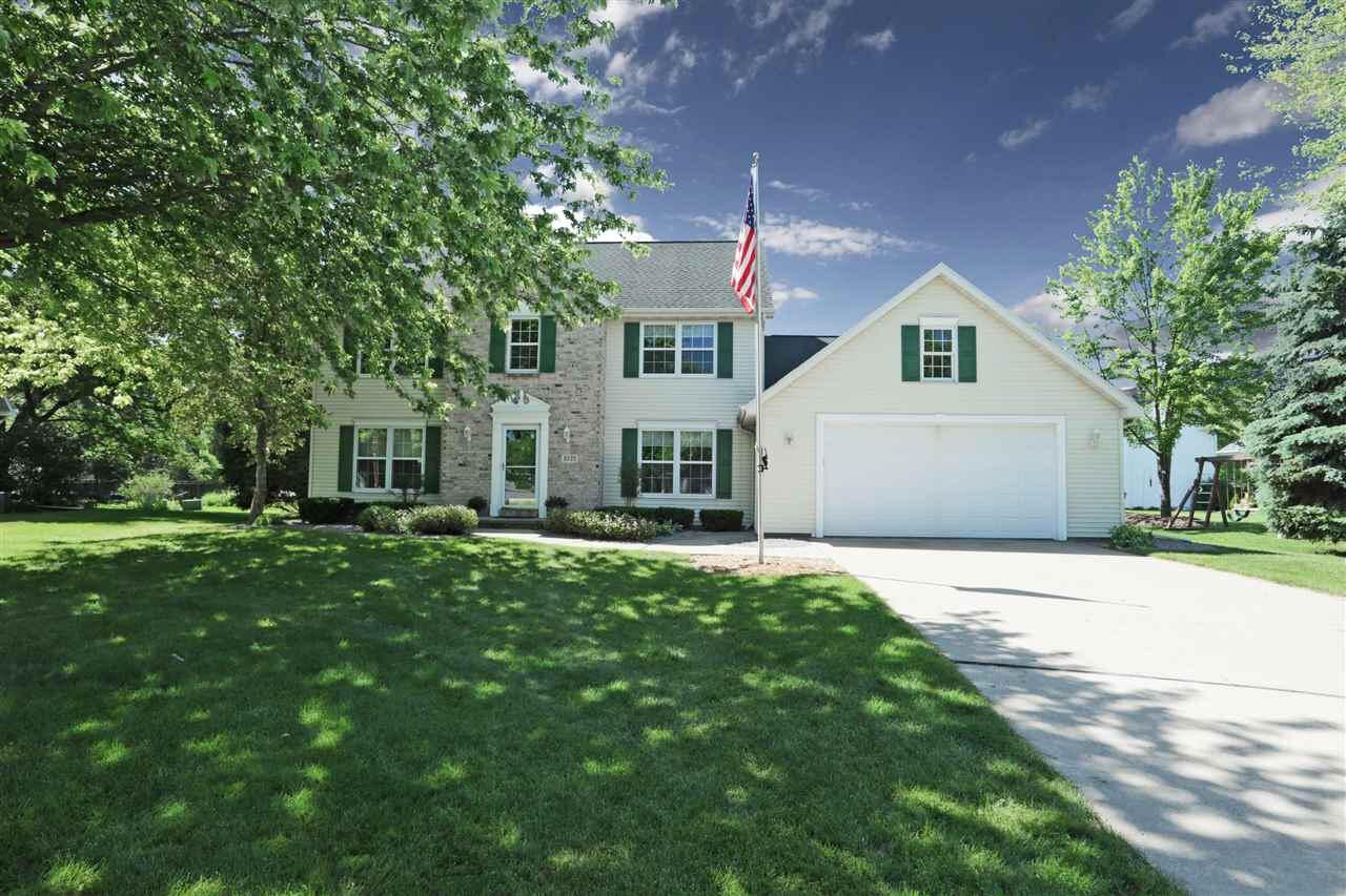 Property Photo:  2171 Bramblewood Court  WI 54956 