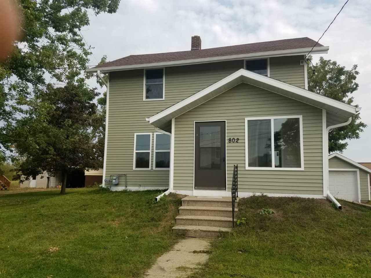 802 East Lake Ave  Monticello WI 53570 photo