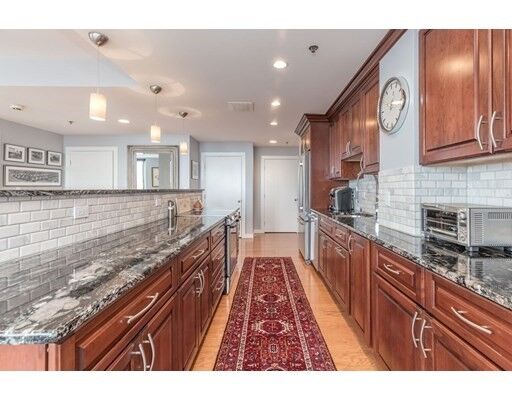 Property Photo:  234 Causeway 711  MA 02114 