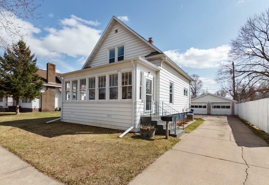 Property Photo:  817 Dunbar Street  WI 54403 