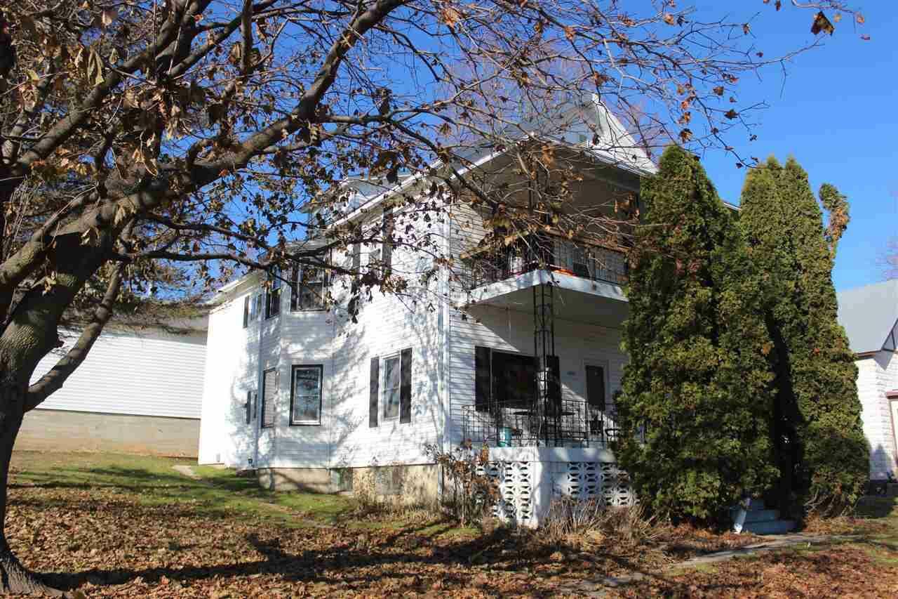 Property Photo:  1021 Water Ave  WI 54634 