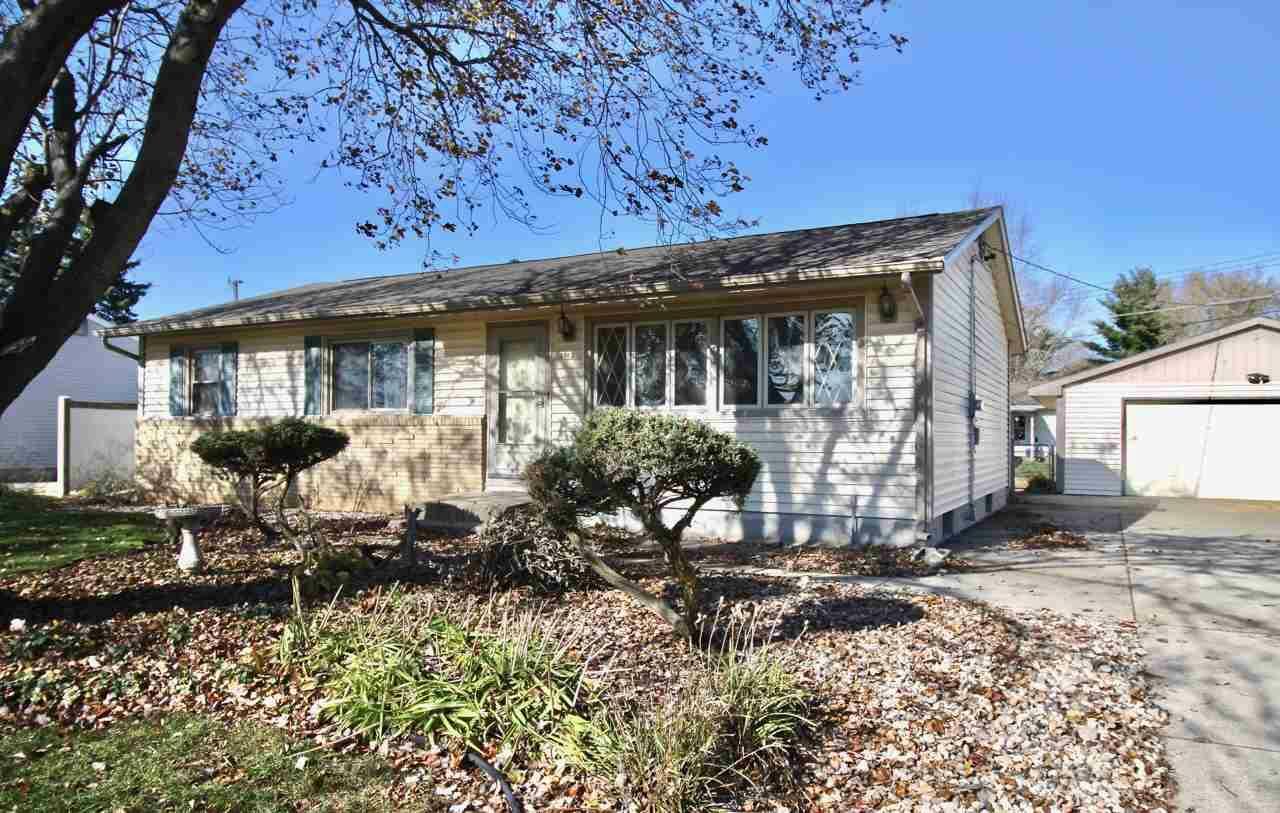 Property Photo:  1743 Virginia St  WI 53511 