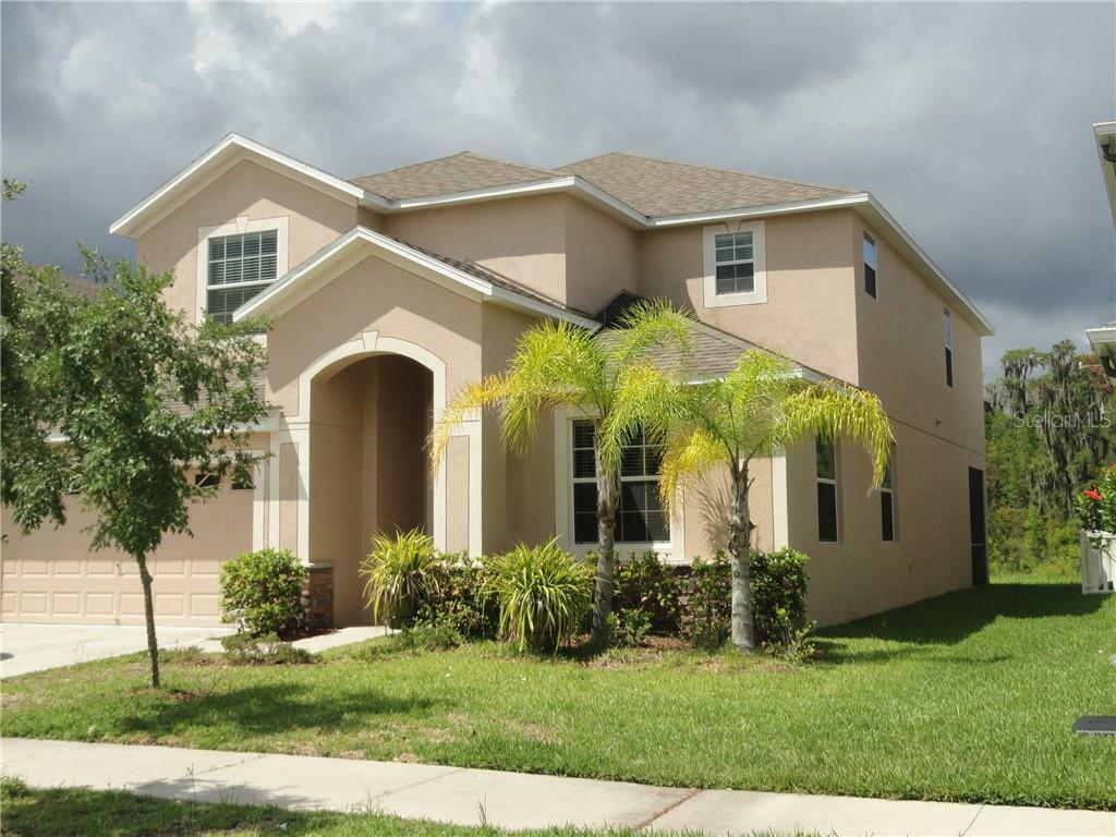 Property Photo:  9621 Royal Fern Court  FL 33647 