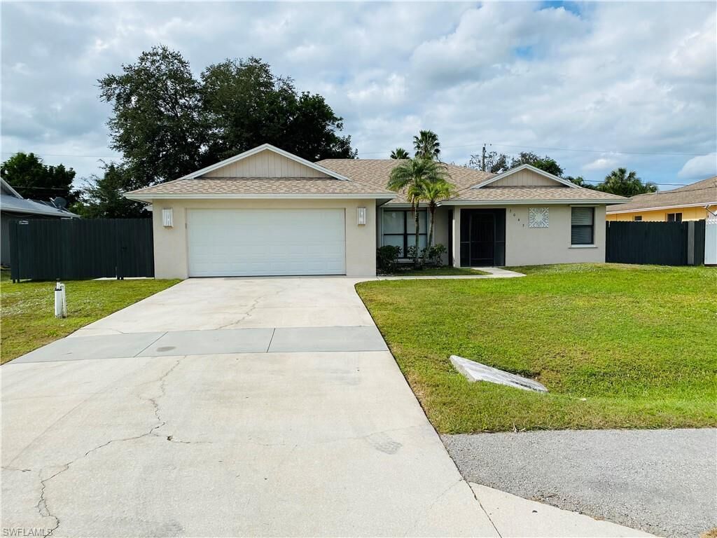 Property Photo:  3043 44th St SW  FL 34116 