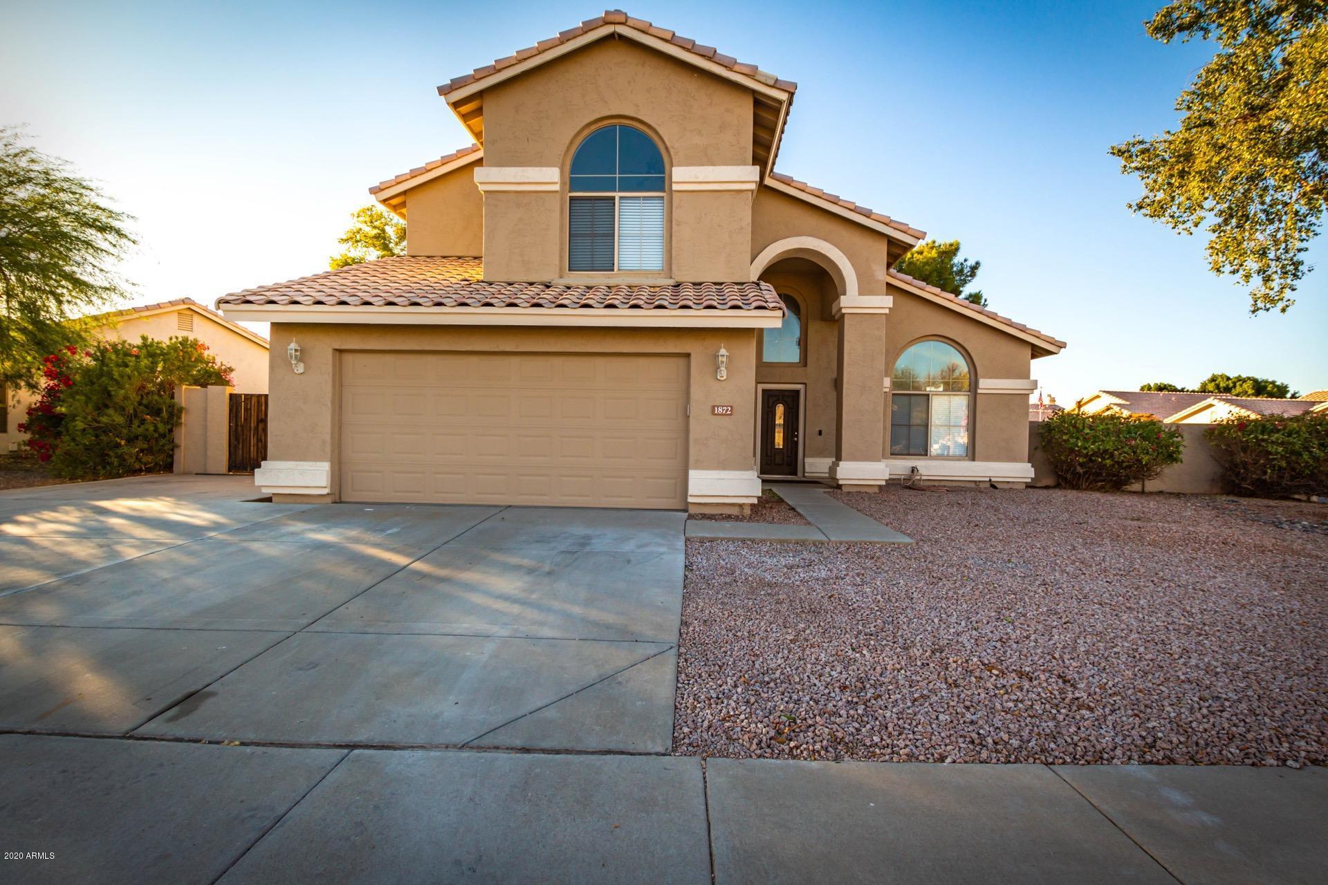 Property Photo:  1872 W Goldfinch Way  AZ 85286 