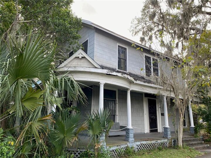 Property Photo:  217 E 3rd Street  FL 32771 