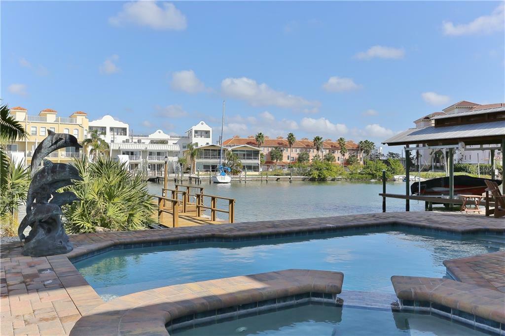 Property Photo:  178 Bayside Drive  FL 33767 