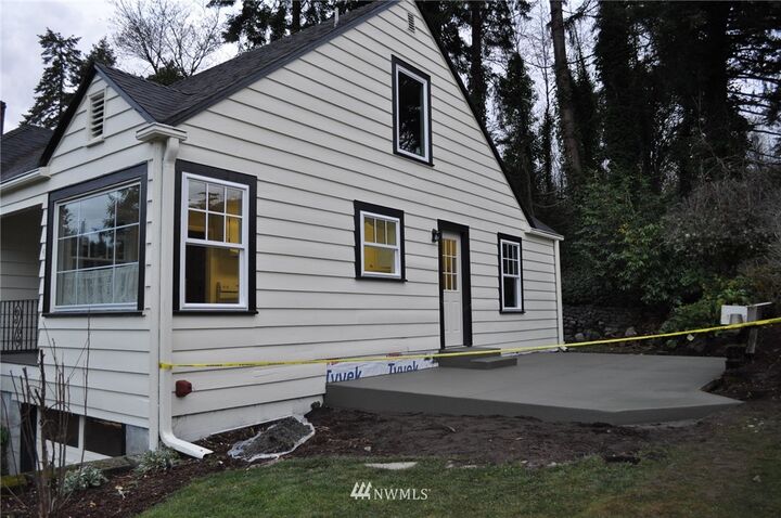 Property Photo: 157 Harvard WA 98466