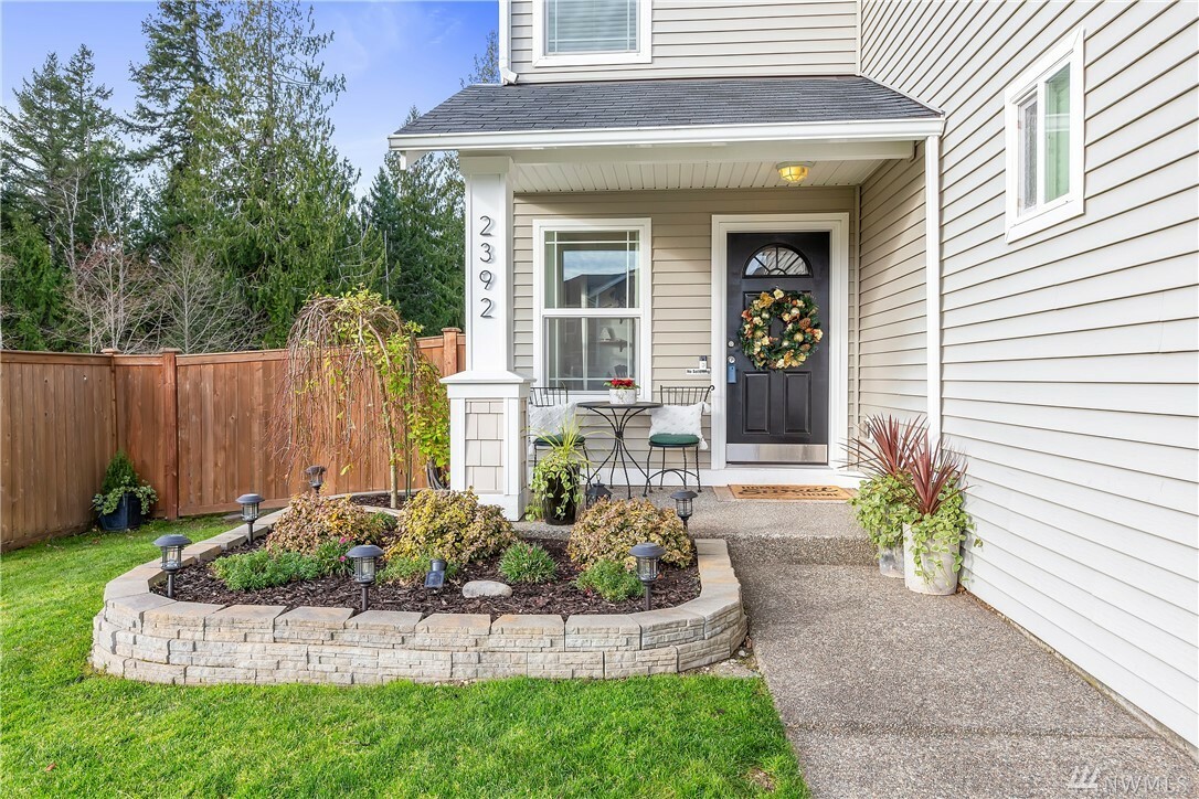 Property Photo:  2392 SW Siskin Cir  WA 98367 