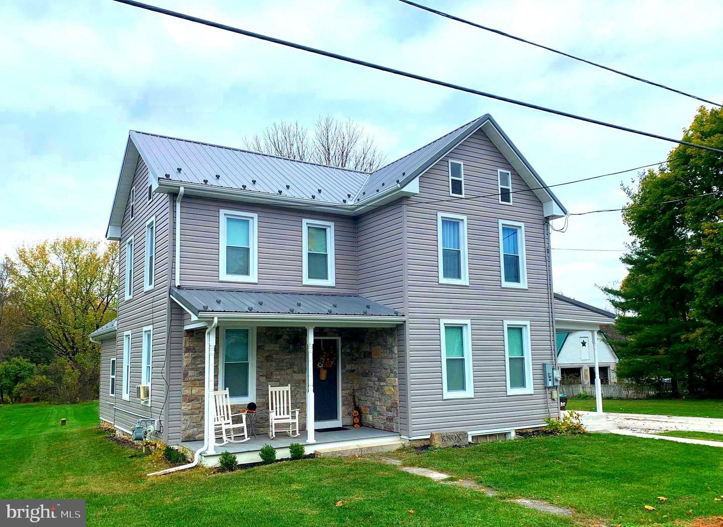 Property Photo: 1694 Carrolls Tract Road PA 17353