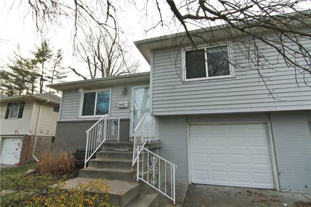Property Photo:  8442 Robinson Street  KS 66212 